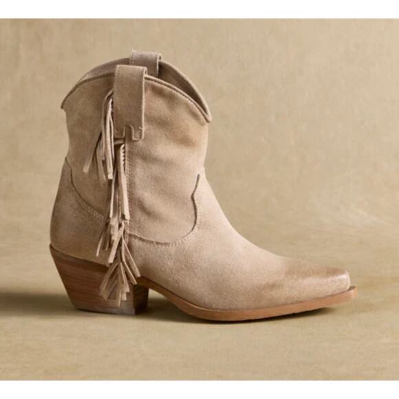 Sundance NEW Dove Canyon Short Fringe Leather Taupe Boots size 42 or US size 11 - Picture 1 of 7